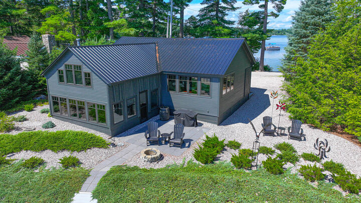 Property Photo:  115 Salmon Point Road  ME 04009 