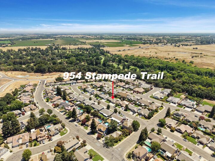 Property Photo: 954 Stampede Trail CA 95632