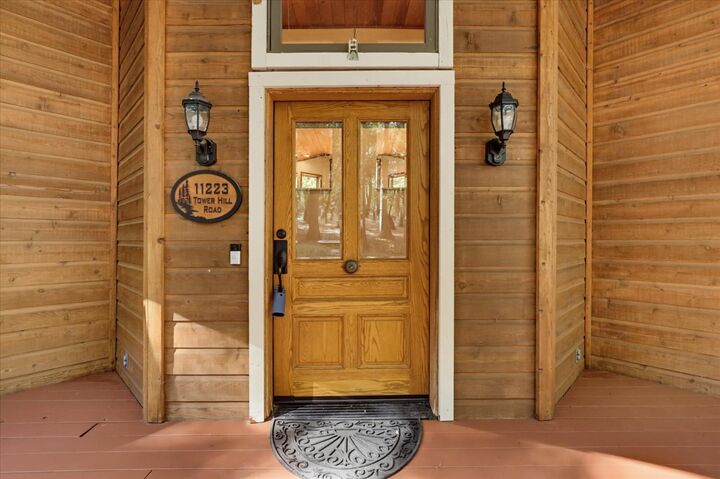 Property Photo:  11223 Tower Hill Road  CA 95959 