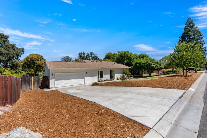Property Photo:  2821 Stanford Lane  CA 95762 
