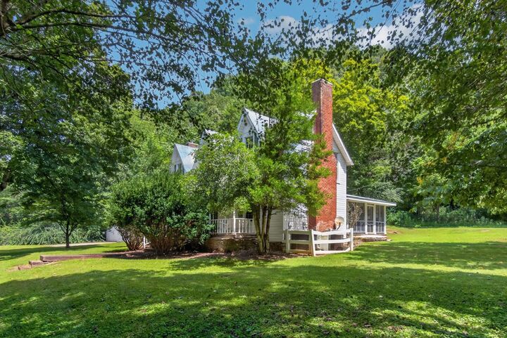 Property Photo:  527 Ward Fork Rd  TN 38588 