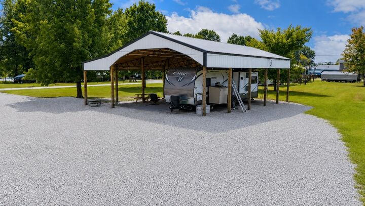 Property Photo: 1020 Wc Pickett TN 38425