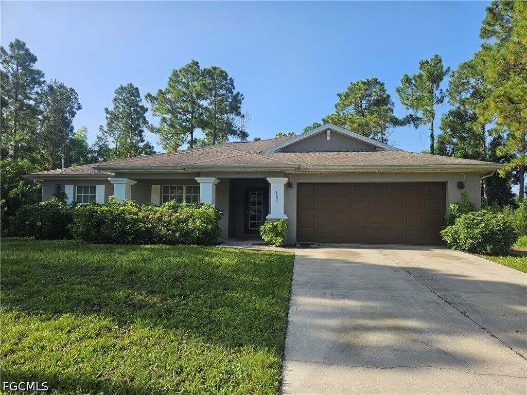 Property Photo: 3307 36th Street W FL 33971