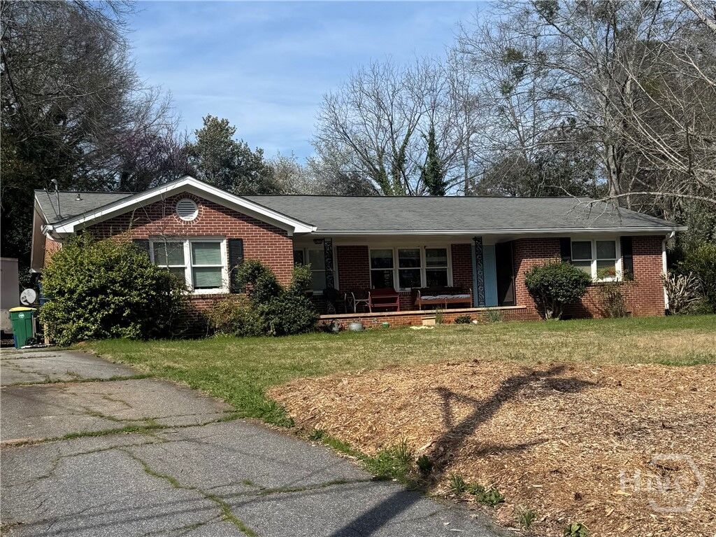 Property Photo:  159 Riverdale Drive  GA 30605 