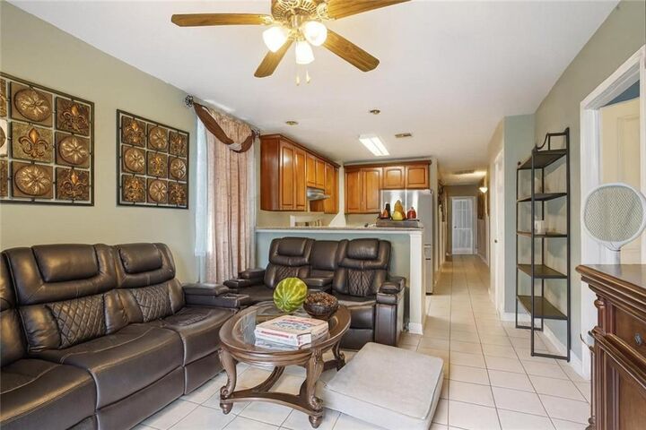 Property Photo:  2441 43 Gladiolus Street  LA 70122 