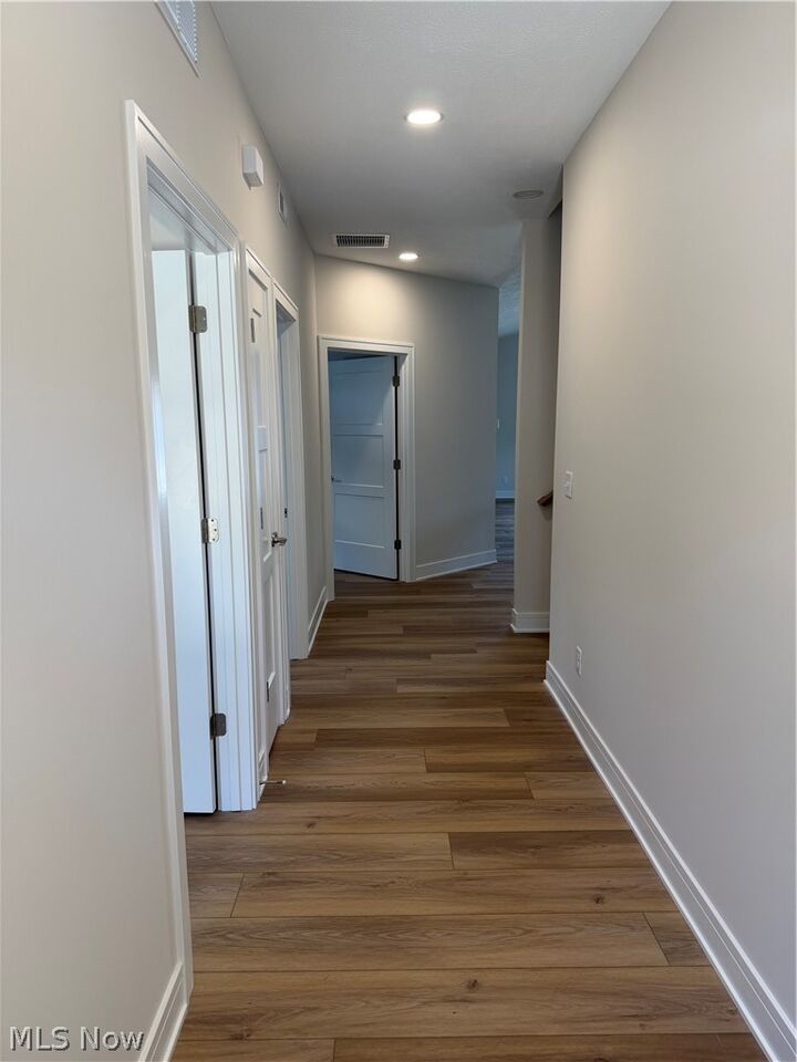 Property Photo:  7885 Fox Hunter Lane  OH 44077 