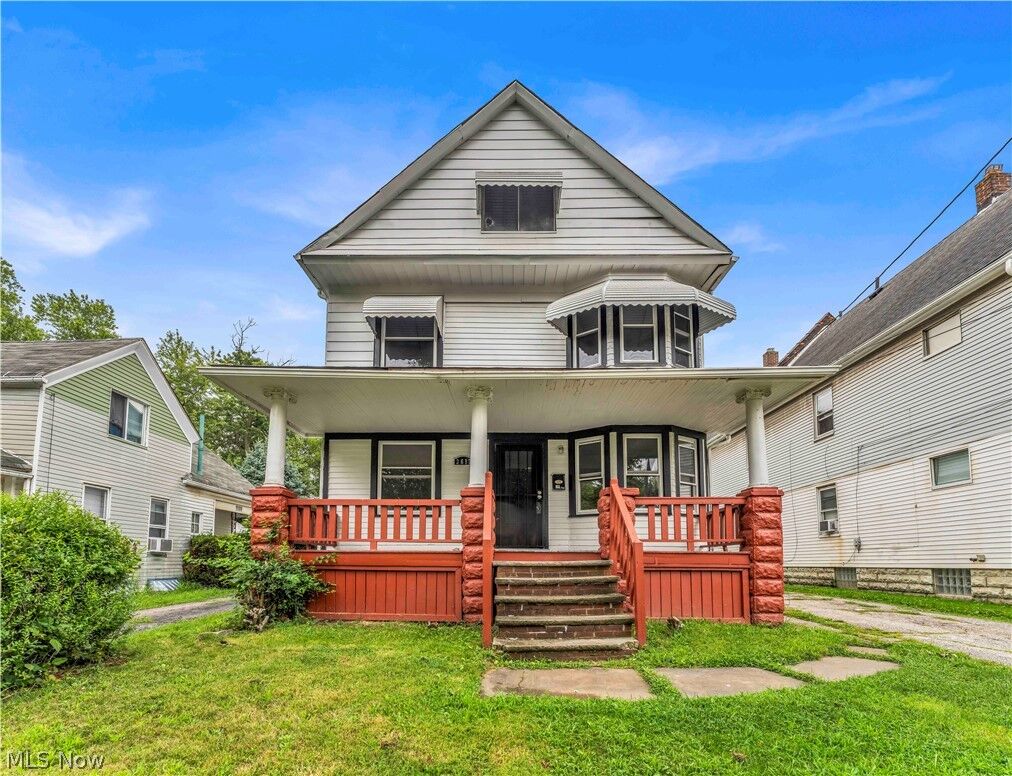 Property Photo: 3617 E 57th Street 1/Dn OH 44105