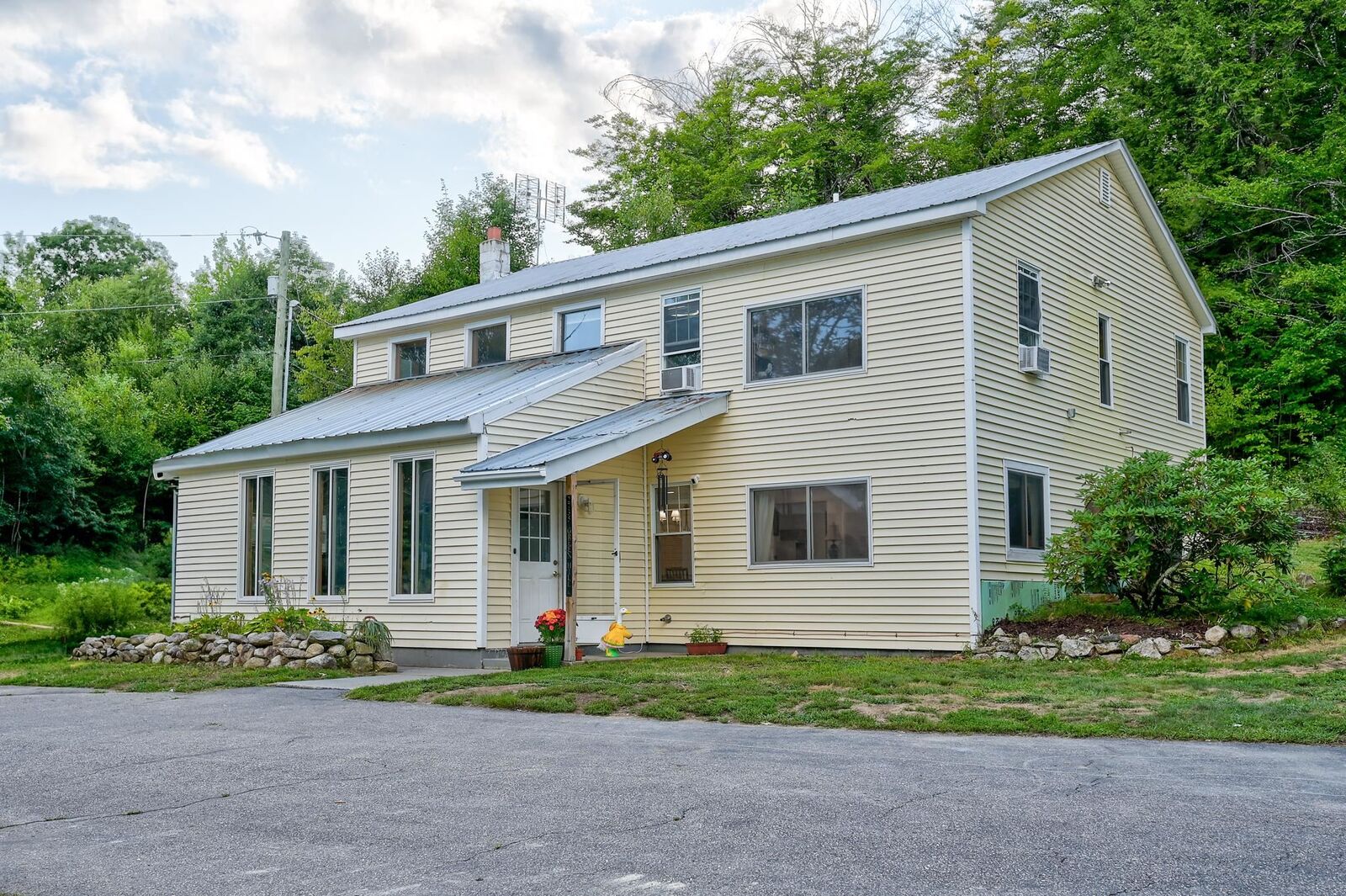 Property Photo:  2735 Green Hill Road  NH 03813 