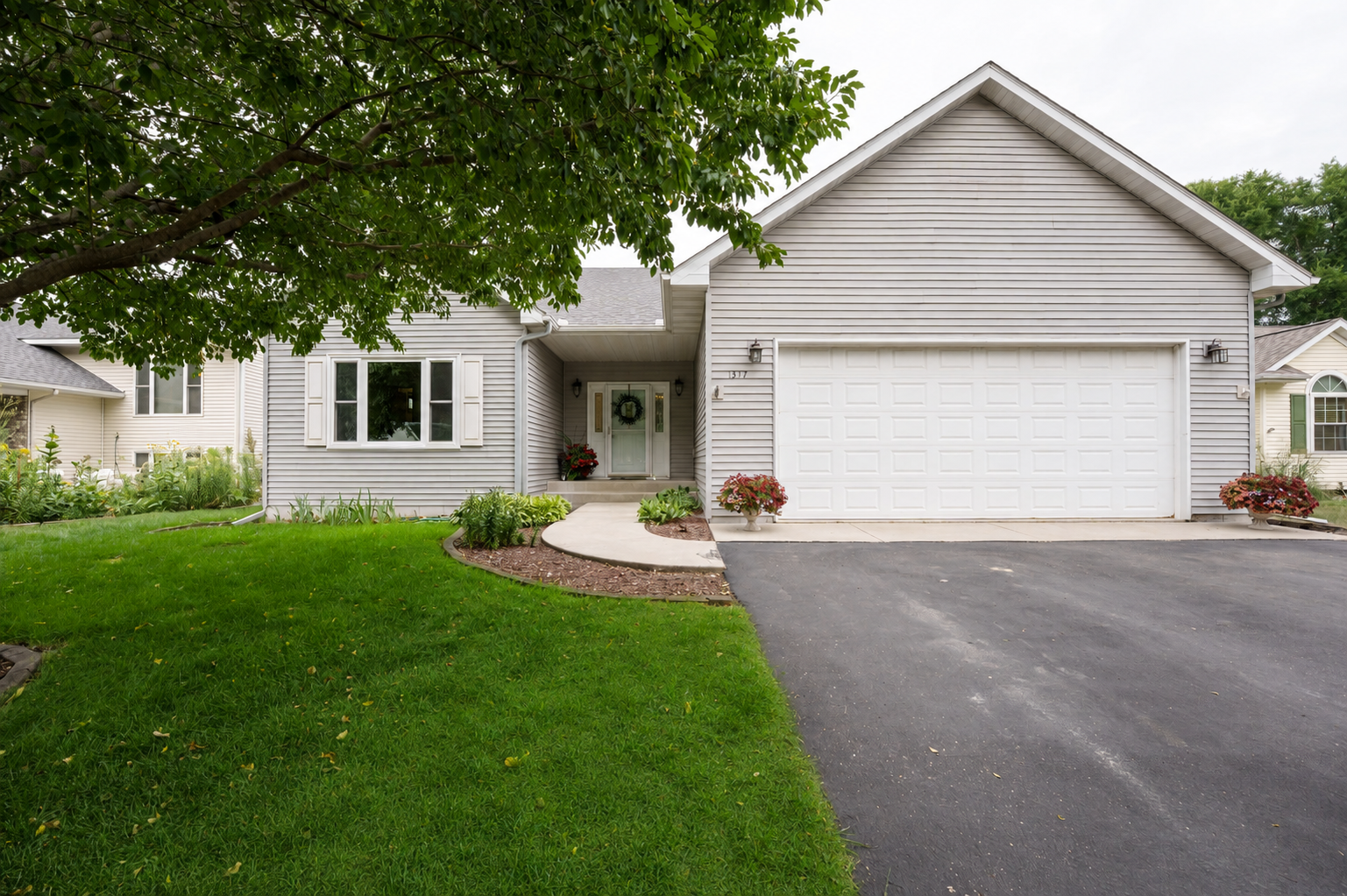 Property Photo: 1317 7th Street N MN 55009