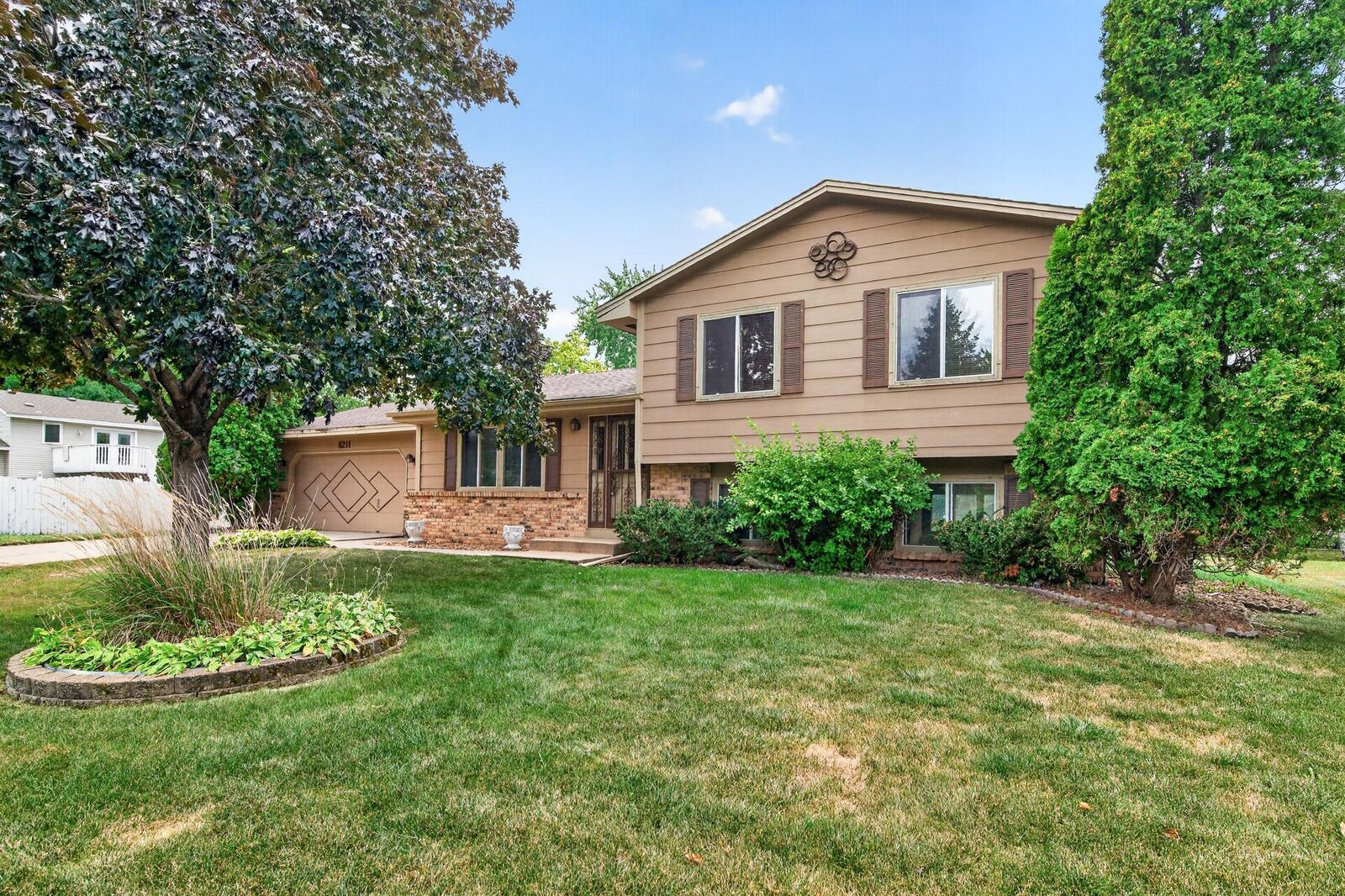 Property Photo:  8211 Sheridan Avenue N  MN 55444 