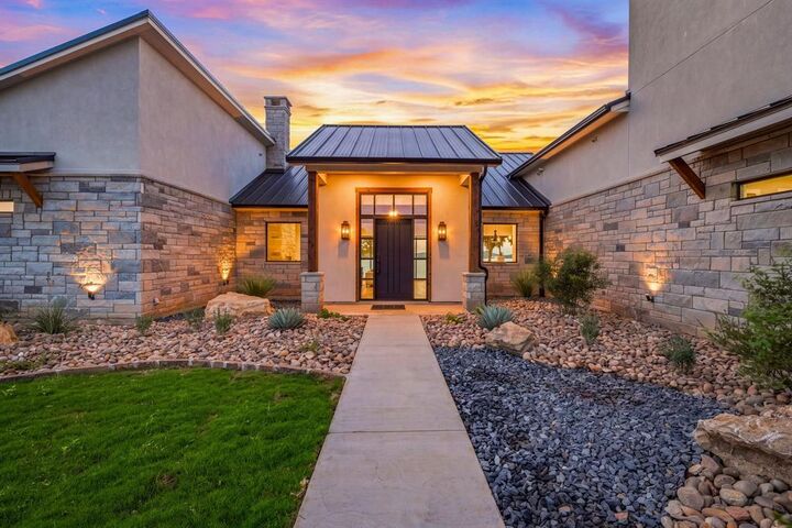 Property Photo:  5417 Stillwater Ln  TX 76450 