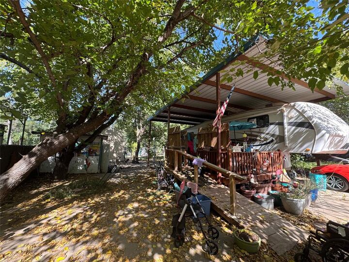 Property Photo: 3808 Turquoise Trail TX 76048
