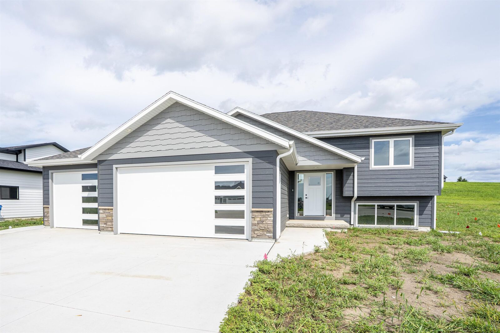 Property Photo:  1912 2nd Ave SE  IA 51031 