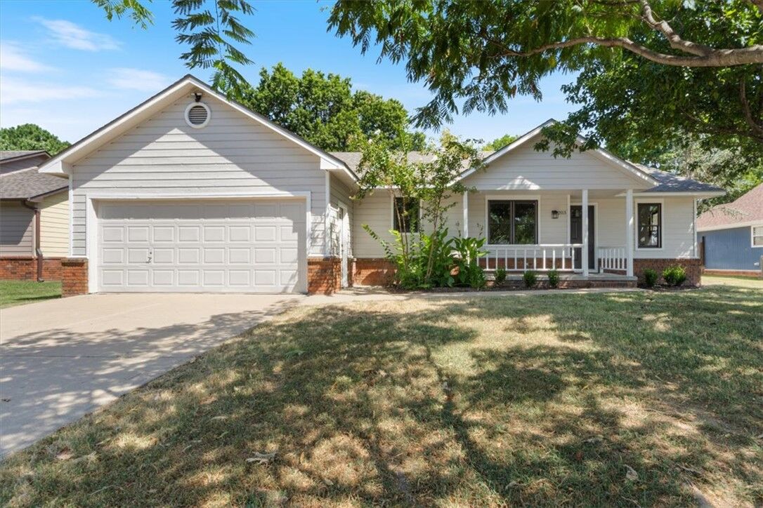 Property Photo: 203 Cordes Drive AR 72761