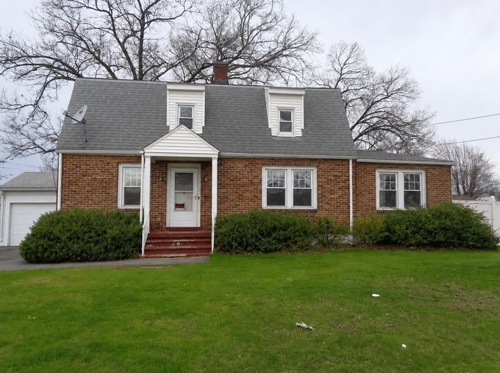 Property Photo: 14 Detroit St MA 01104