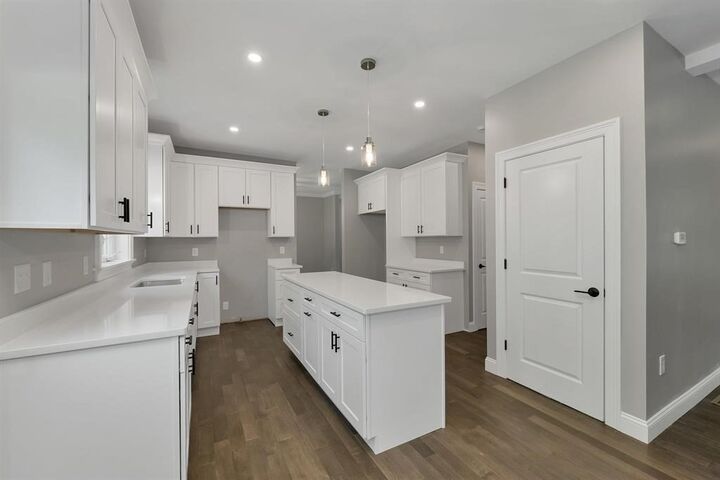 Property Photo:  60 Jenkins Rd  NH 03110 