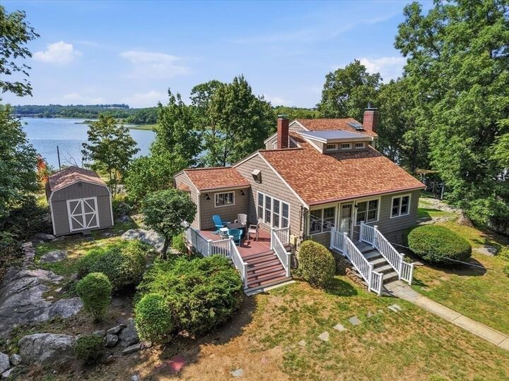 Property Photo:  36 Bonnie Brier Circle  MA 02043 
