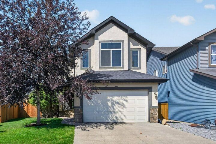 164 Aspenmere Close — photo 1