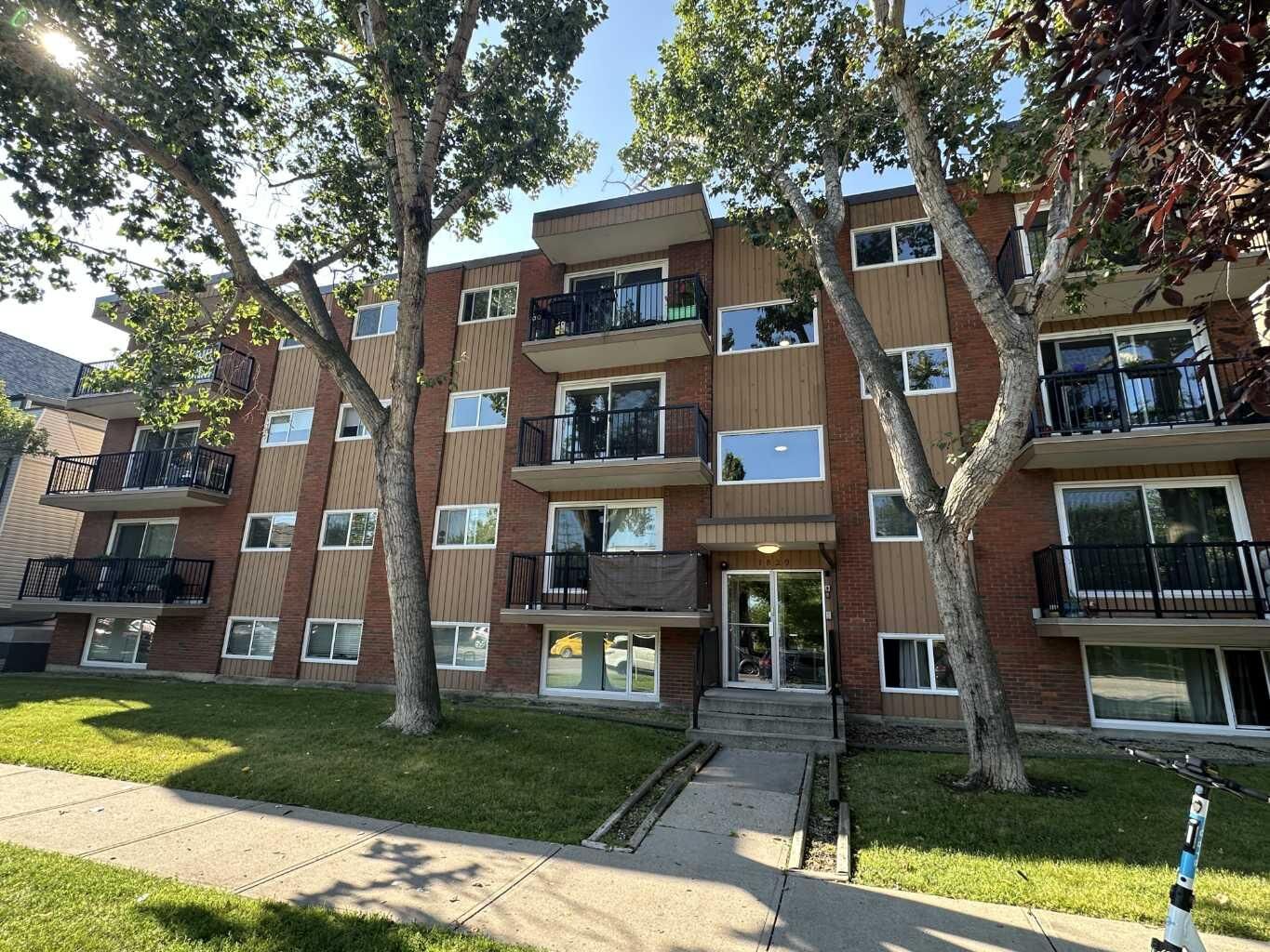 Property Photo:  1829 11 Avenue SW 206  AB T3C 0N2 