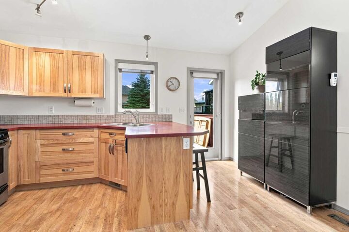 Property Photo: 132 Downing Close AB T4R 3K1