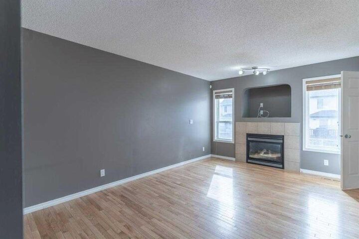 Property Photo: 57 Royal Birch Crescent NW AB T3G 5N8
