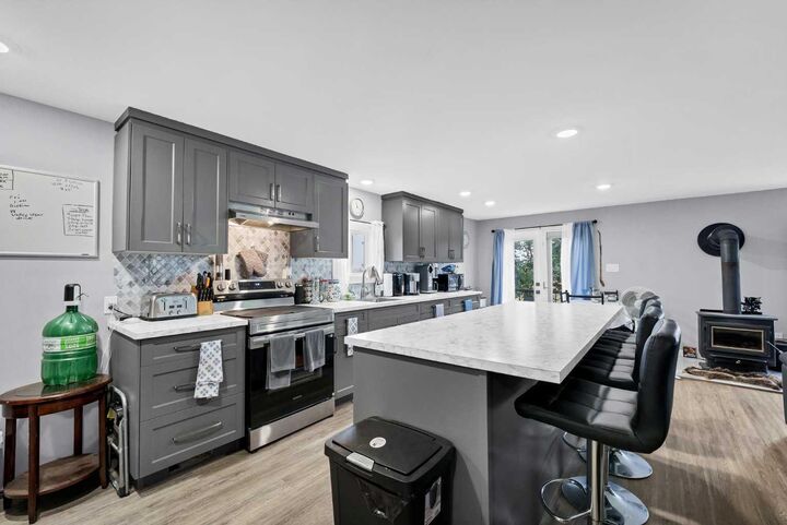 Property Photo: 210 Dunbar Avenue W AB T0K 0G0