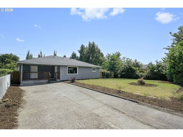 Property Photo: 256 Douglas St WA 98632