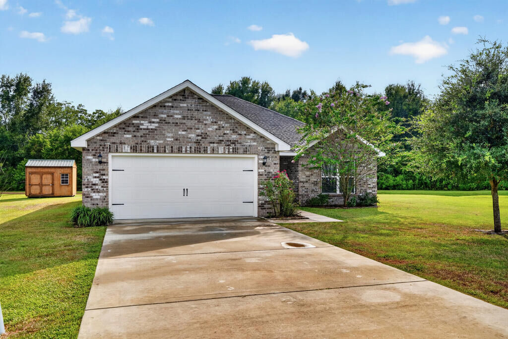 Property Photo: 5 Elk Ct. MS 34966