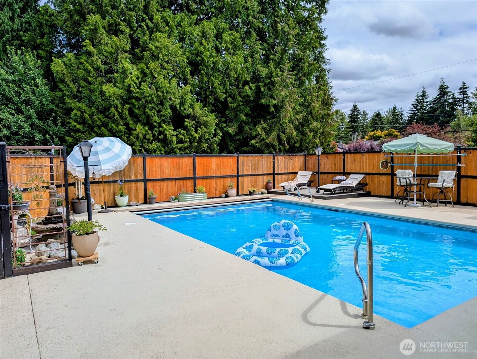 Property Photo:  224 S 166th  WA 98148 