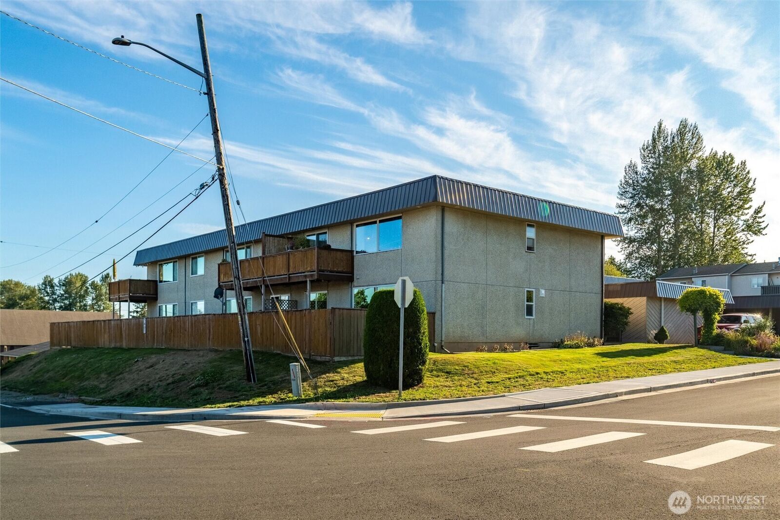 Property Photo:  5807  Hendrickson Avenue 101  WA 98248 