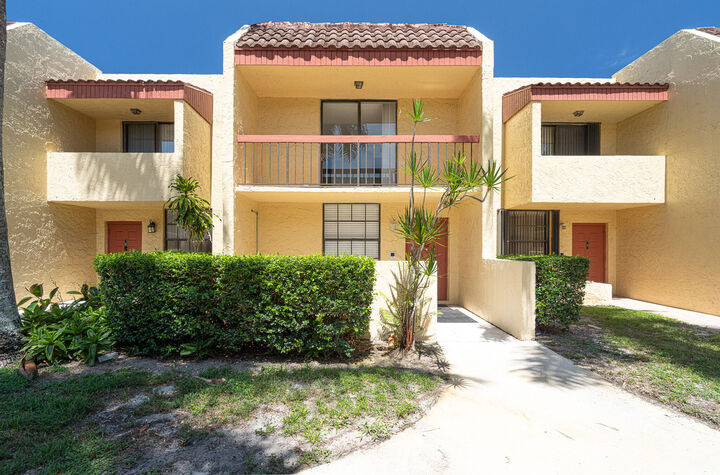 Property Photo: 769 SE 1st Way FL 33441