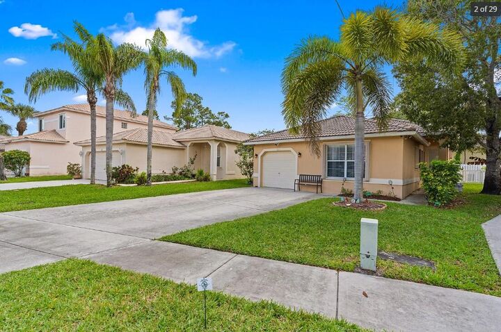 Property Photo: 121 Prestige Drive FL 33411