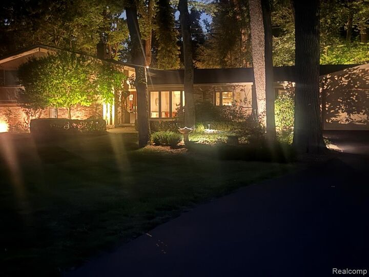Property Photo:  4780 Pickering Road  MI 48301 