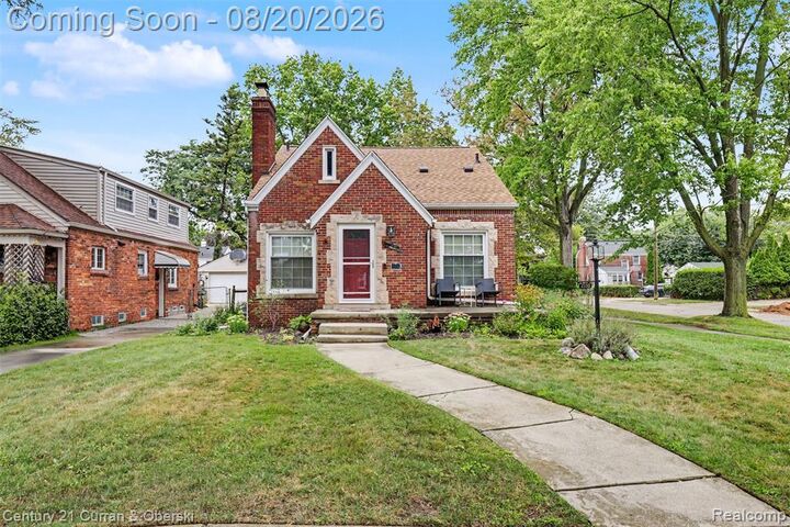 Property Photo: 2100 Lancaster Street MI 48236