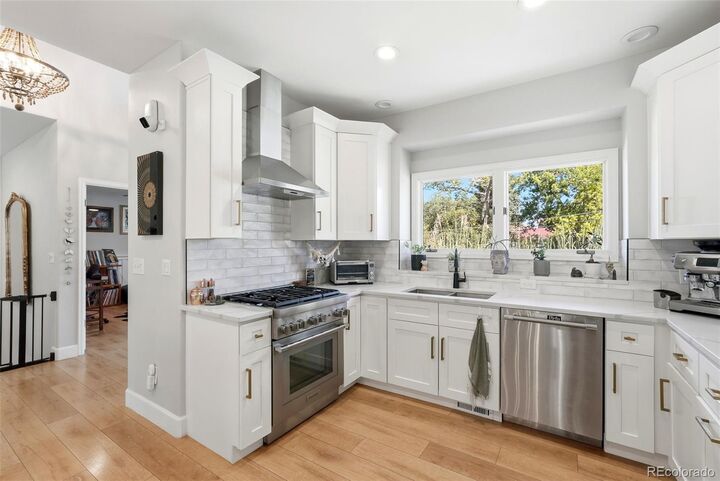 Property Photo:  434 E Lake Place  CO 80121 