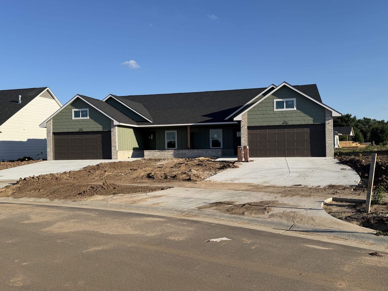 Property Photo: 12910 W Thorton St KS 67235