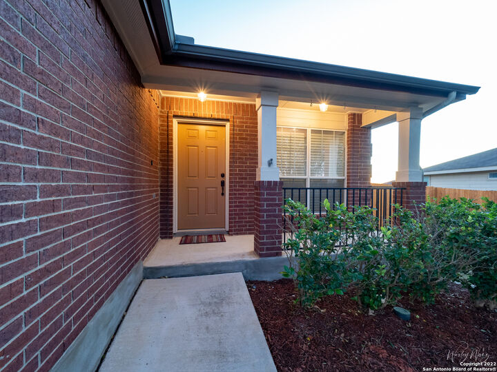 Property Photo:  129 Crane Crest Dr  TX 78130 