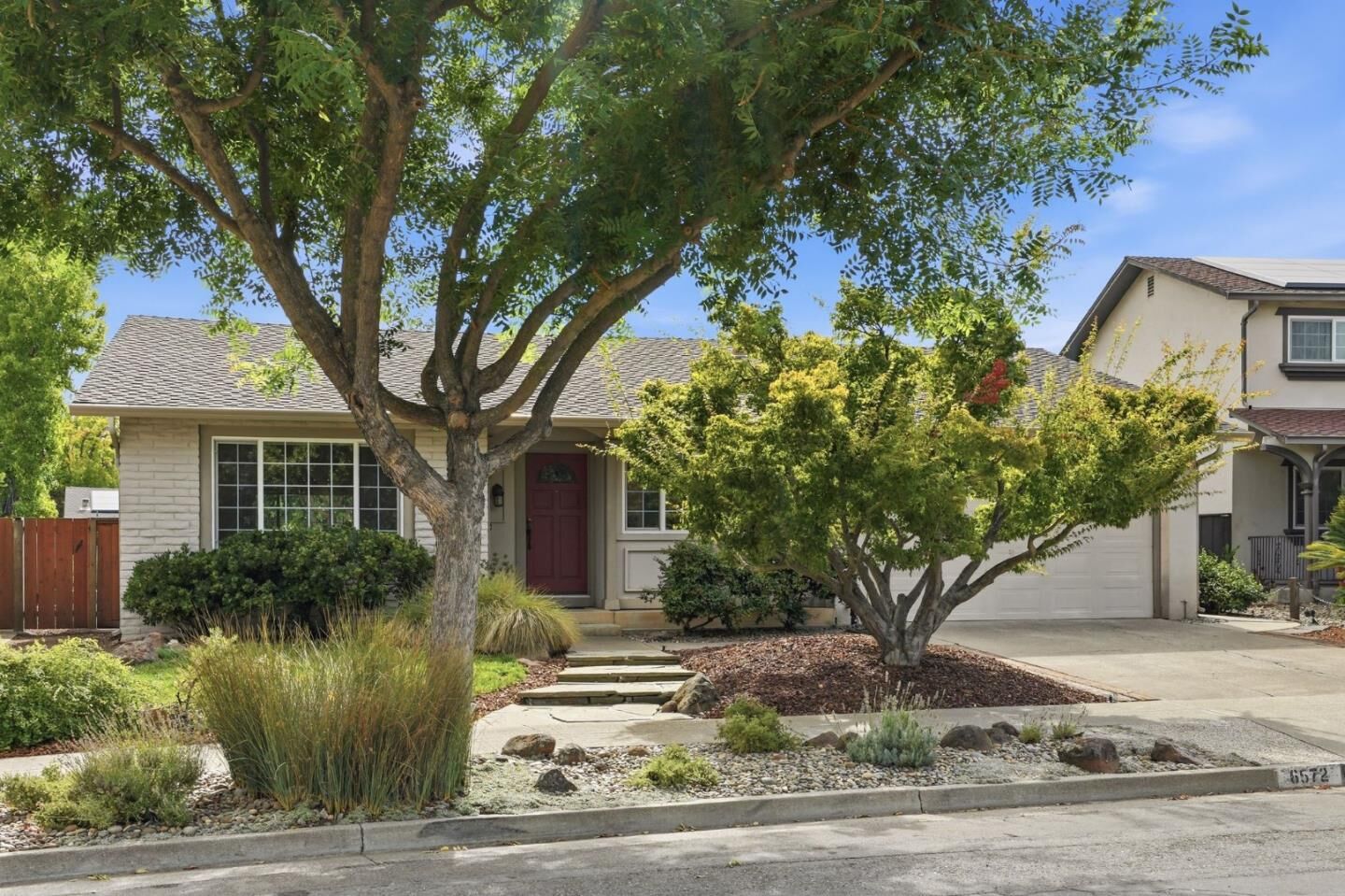 Property Photo: 6572 Hidden Creek Drive CA 95120