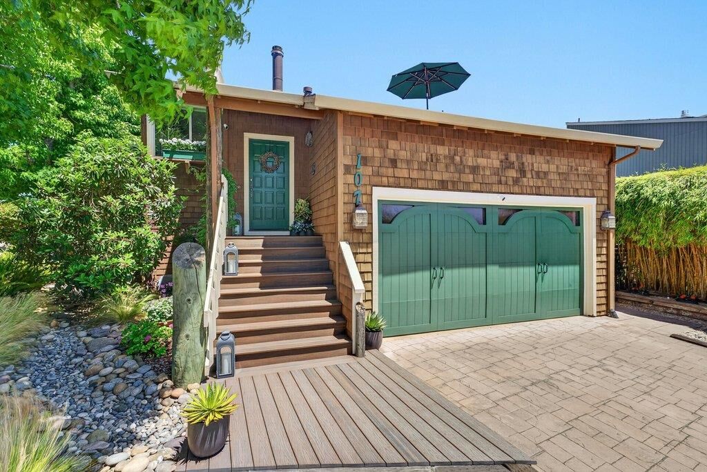 Property Photo: 107 Bar Harbor Court CA 95003