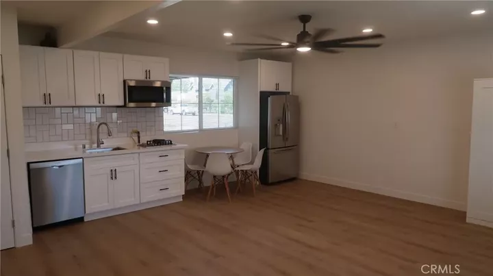 Property Photo:  220 E Madison B  CA 92870 
