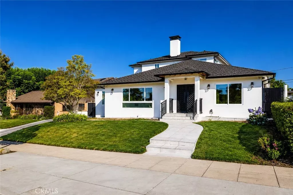 Property Photo:  507 Bethany  CA 91504 
