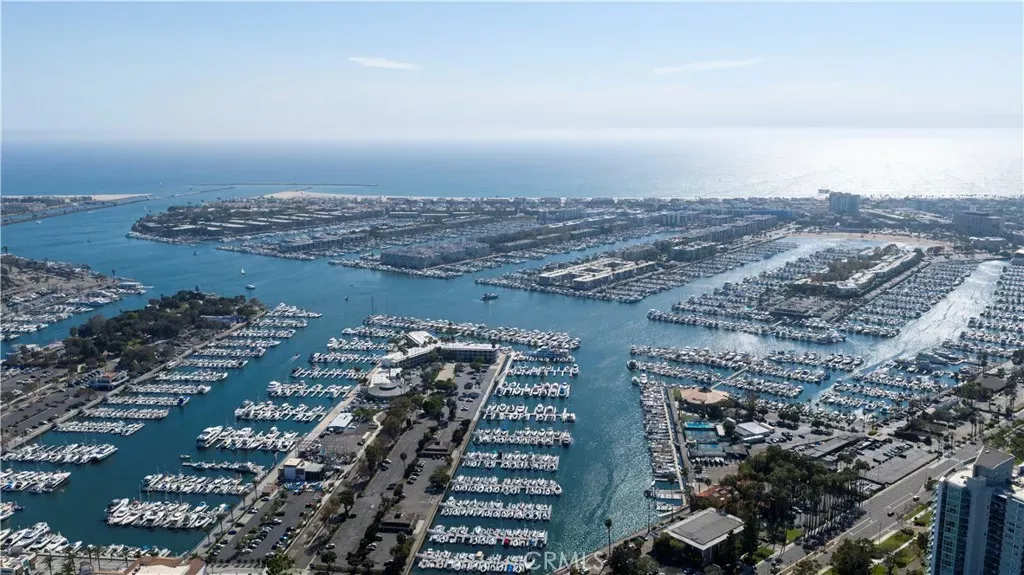 Property Photo:  13650 Marina Pointe Drive 609  CA 90292 