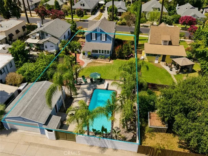 Property Photo: 541 S 4th CA 92373