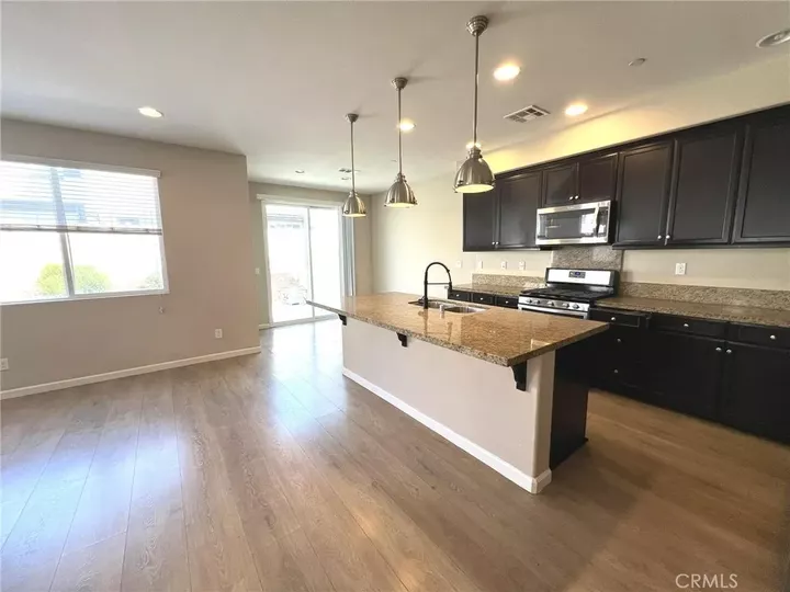 Property Photo: 31888 Calle Luz CA 92592