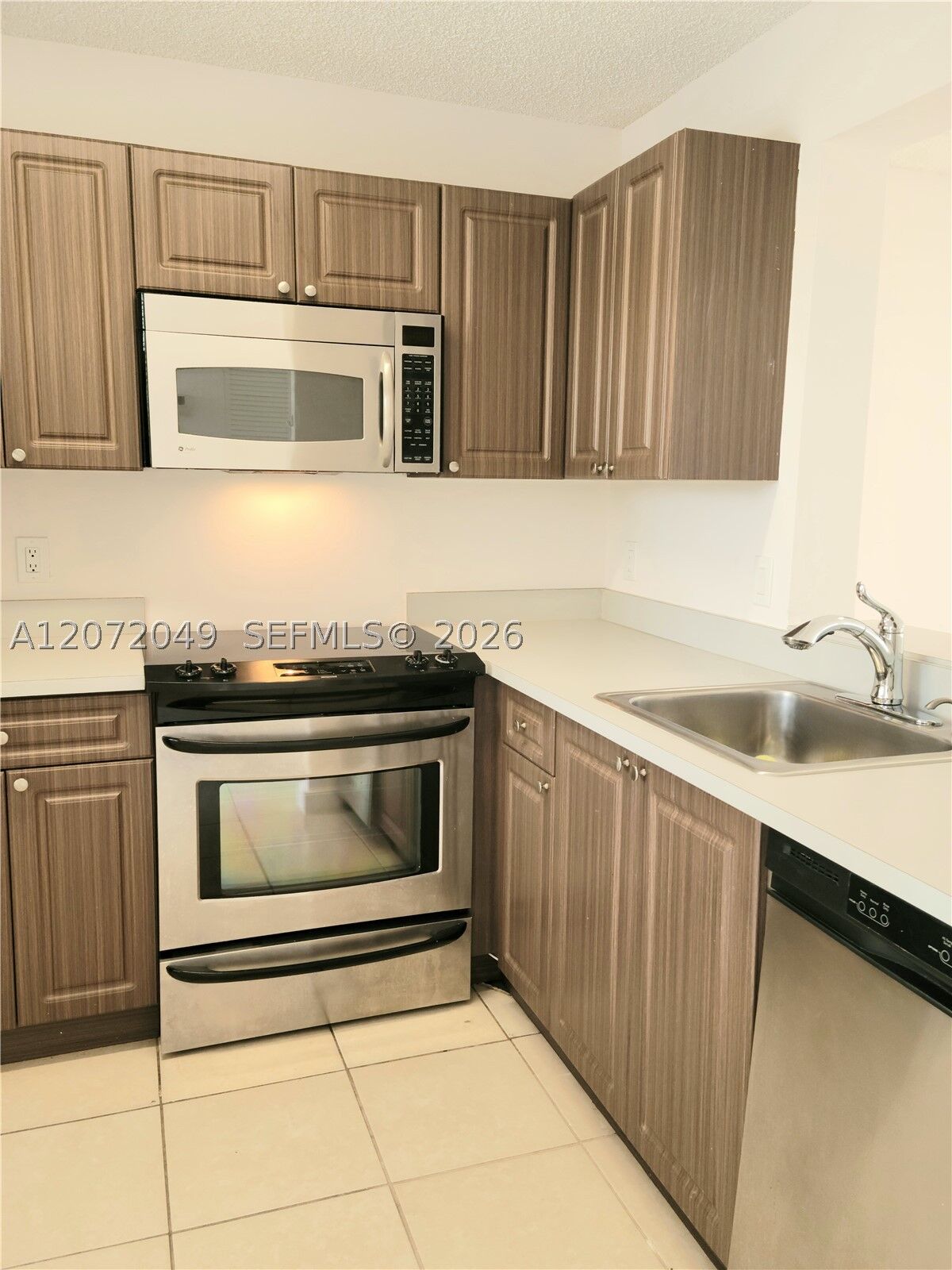 Property Photo:  8620 N Sherman Cir 306  FL 33025 