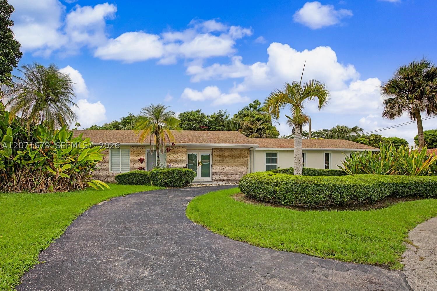 Property Photo: 7100 SW 119th St 0 FL 33156