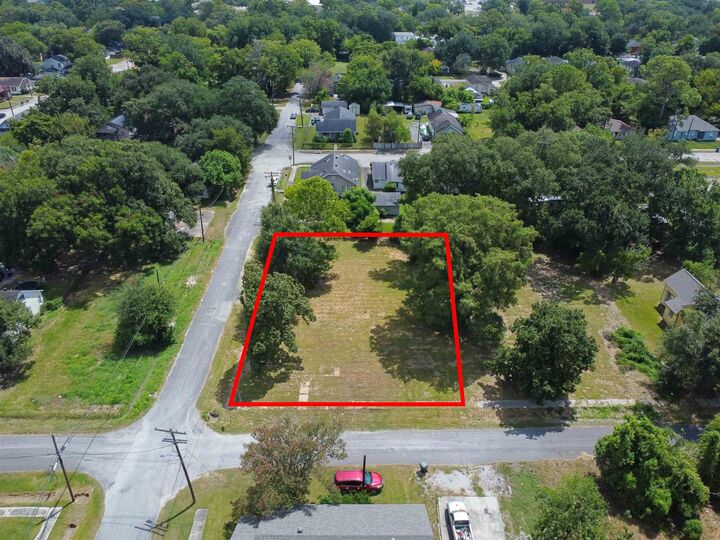 Property Photo:  4205 Sparks  TX 77705 