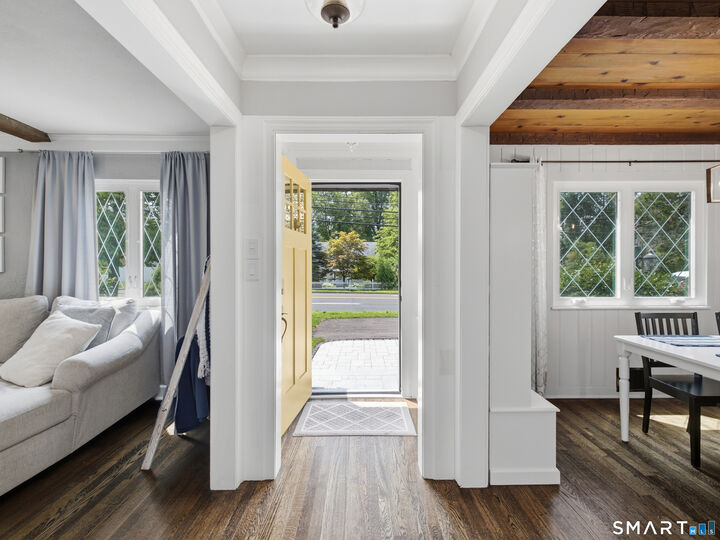 Property Photo:  2298 Albany Avenue  CT 06117 