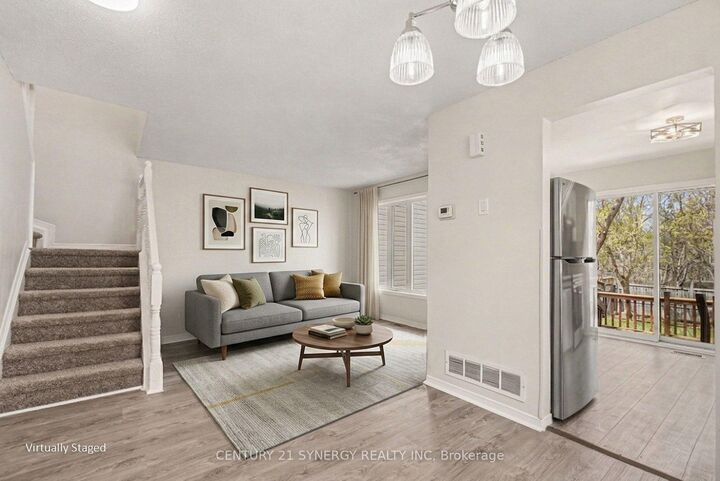 Property Photo: 54 Meadowcroft Crescent ON K1J 1H2
