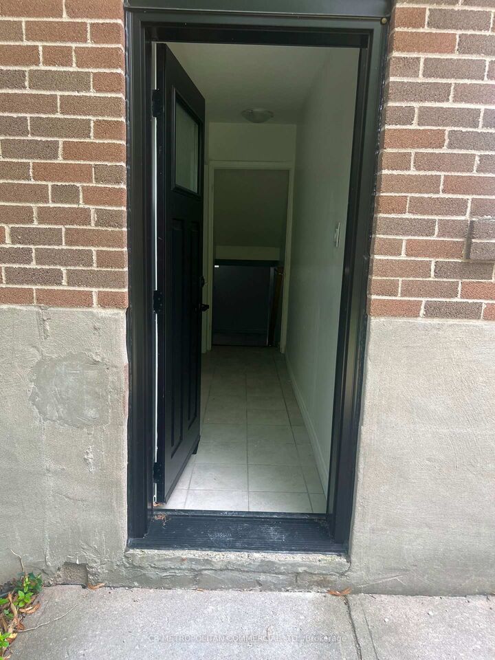 Property Photo:  110 Marcella Street  ON M1G 1L4 